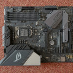 Carte mere de bureau a chipset Intel, plateforme sur laquelle intervient le pilote Intel Rapid Storage Technology