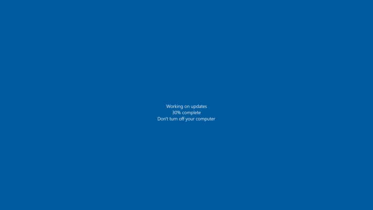 Ecran de mise a jour de Windows 10 version 22H2 affichant la progression de l installation