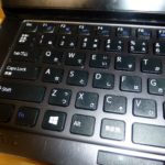 Touche Windows sur un clavier d'ordinateur portable, utilisée pour ouvrir le menu Démarrer