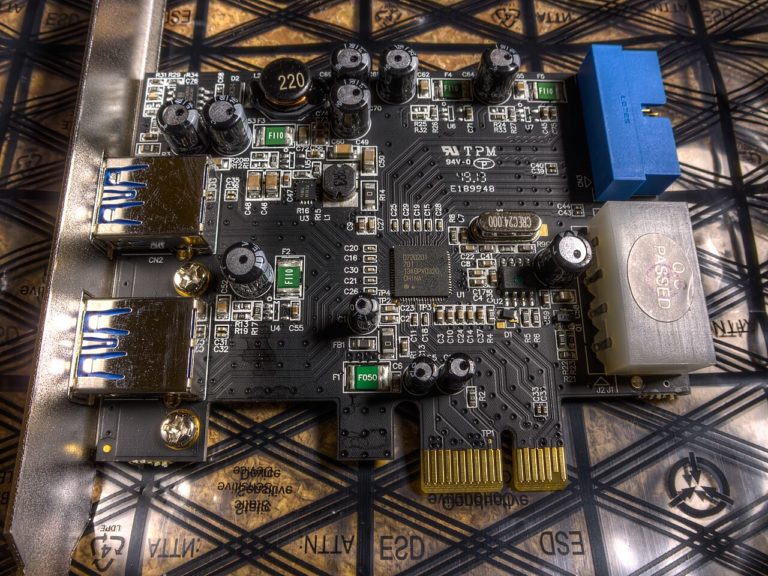 Carte d'extension PCIe USB 3.0 équipée d'un contrôleur hôte xHCI Renesas et de deux ports USB 3